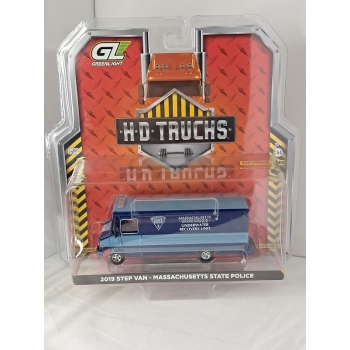 Greenlight 1:64 Step Van 2019 Massachusetts State Police Underwater Recovery Unit